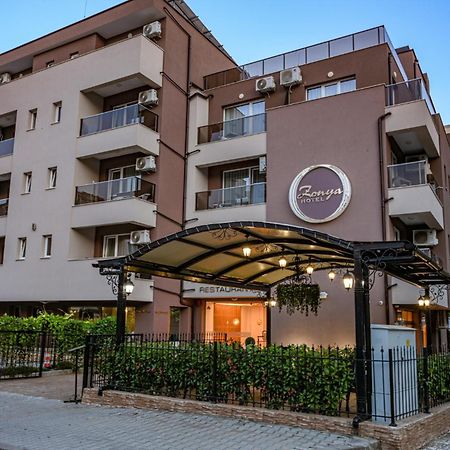 סאני ביץ' Hotel Zonya מראה חיצוני תמונה