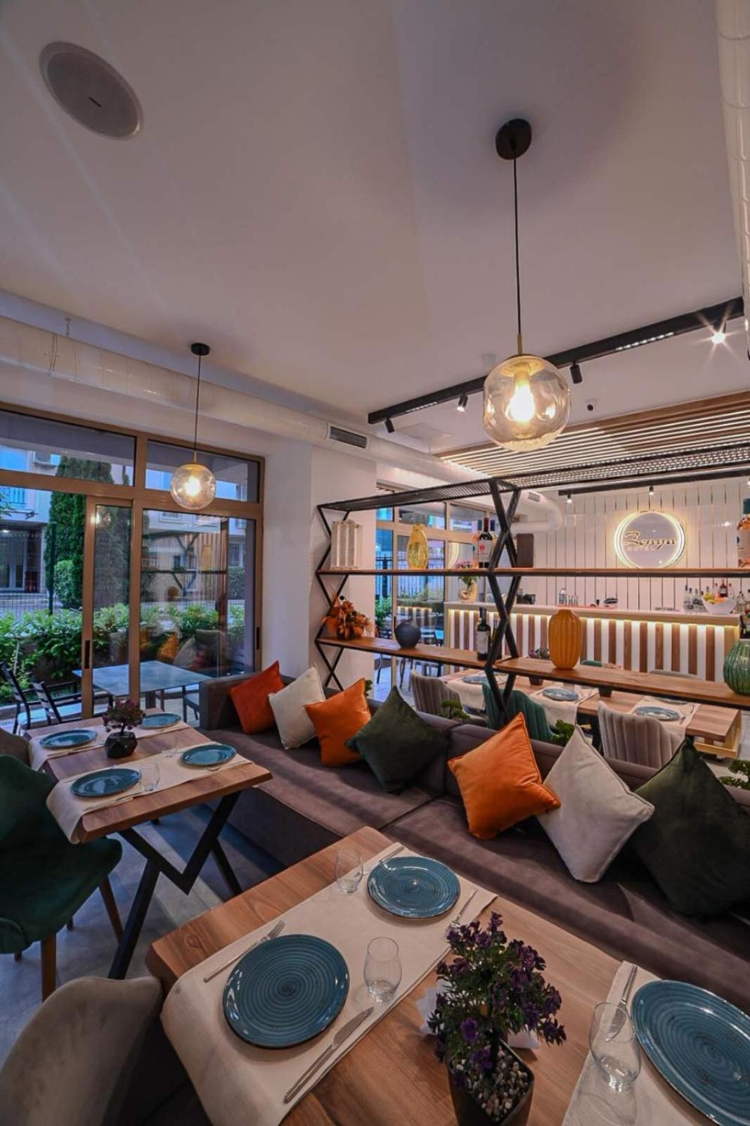 סאני ביץ' Hotel Zonya מראה חיצוני תמונה
