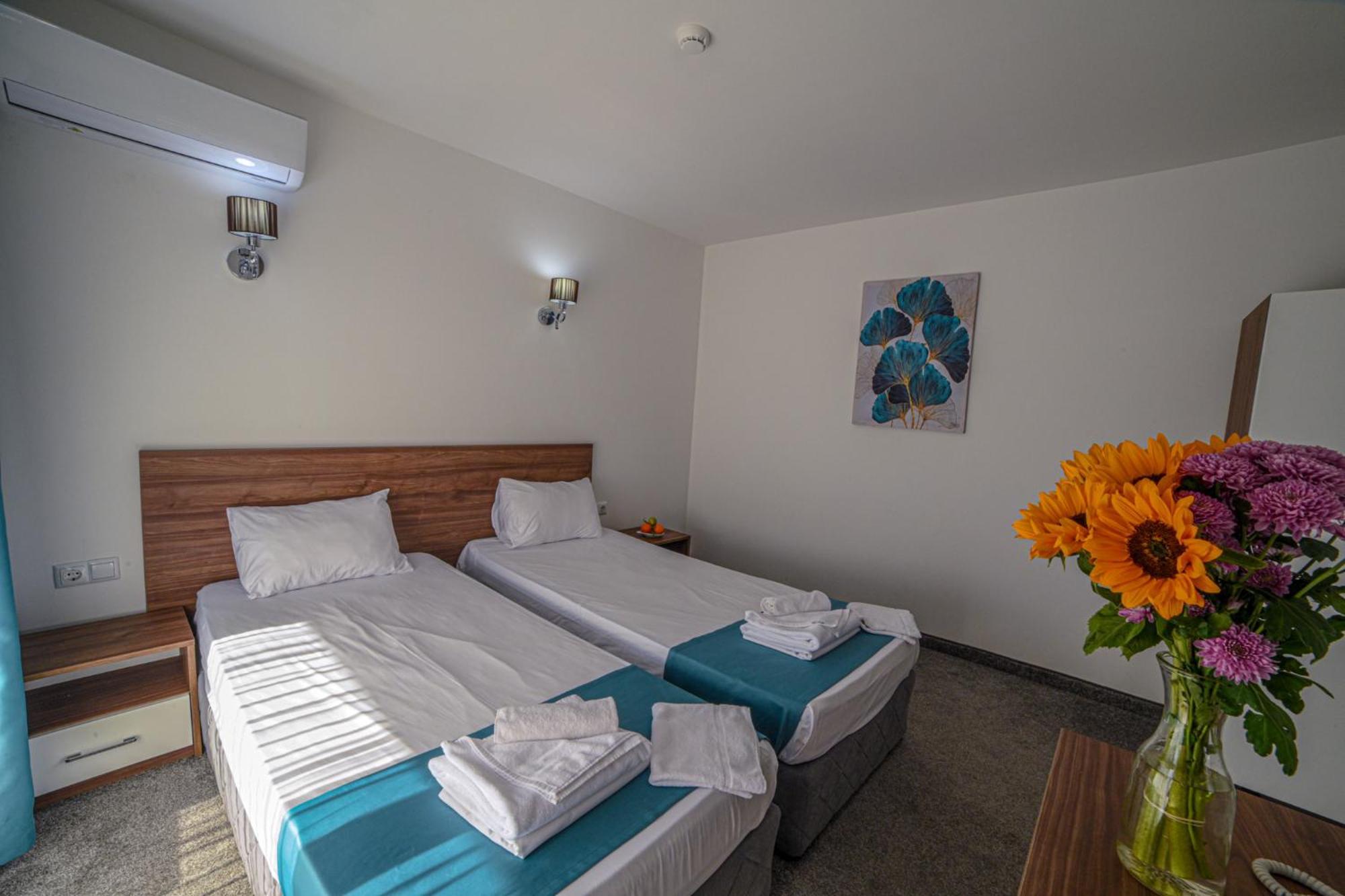 סאני ביץ' Hotel Zonya מראה חיצוני תמונה